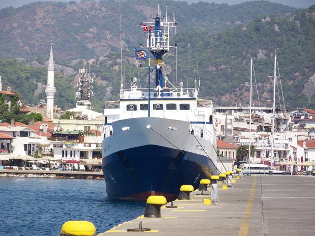 Nautilus on First Approach 8/11/2012