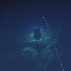 Hercules flying over the corals