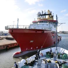 Nautilus leaves Galveston port. 