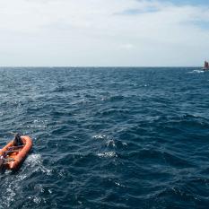 Nautilus Crew Uses Zodiac to Deliver Pump