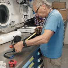 Man measuring in lab