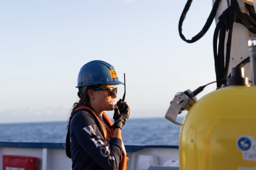 Curran has been working as a mechanical engineer in WHOI’s deep submergence lab for seven years .